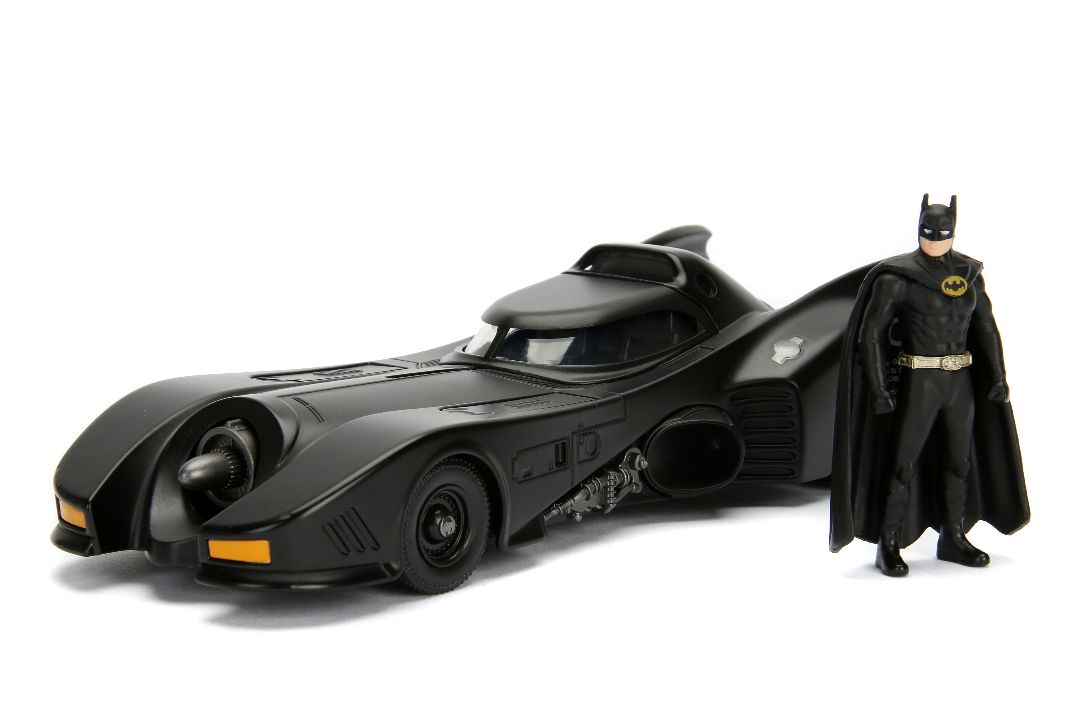 Jada 1/24 "Hollywood Rides" 1989 Batman Batmobile w/Batman