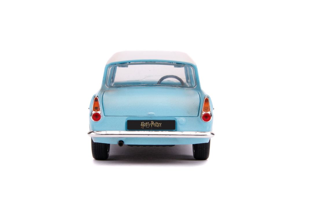 Jada 1/24 "Hollywood Rides" 1959 Ford Anglia with Harry Potter