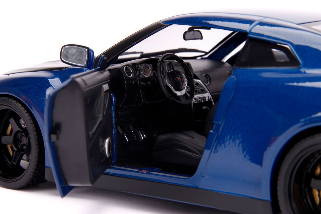 Jada 1/18 "Fast & Furious" Brian's Nissan GT-R (R35) w/figure