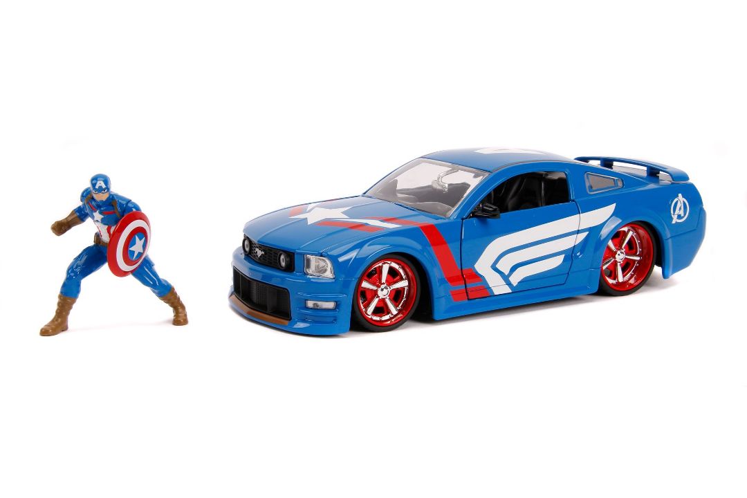 Jada 1/24 "Hollywood Rides" 2006 Ford Mustang GT w/ figure - Click Image to Close