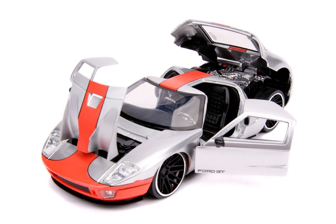 Jada 1/24 "BIGTIME Muscle" 2005 Ford GT - Click Image to Close