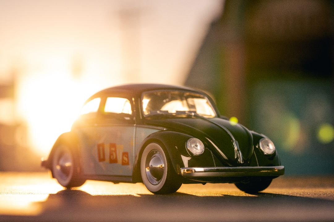 Jada 1/24 "I Love The" 1950's - 1959 VW Beetle - Click Image to Close