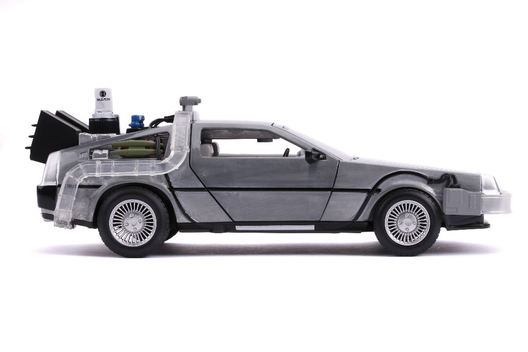 Jada 1/24 "Hollywood Rides" Back To The Future II Time Machine - Click Image to Close