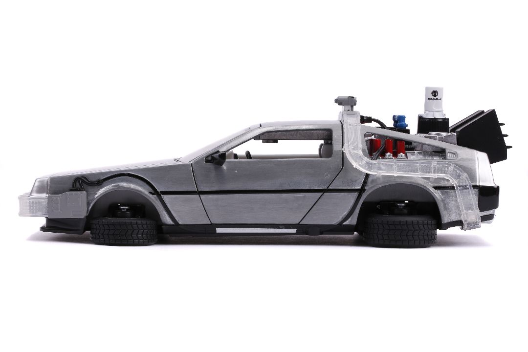 Jada 1/24 "Hollywood Rides" Back To The Future II Time Machine - Click Image to Close