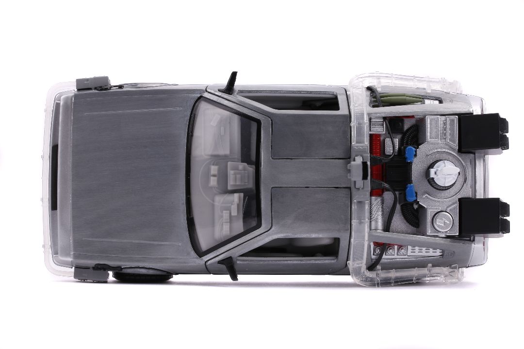 Jada 1/24 "Hollywood Rides" Back To The Future II Time Machine - Click Image to Close