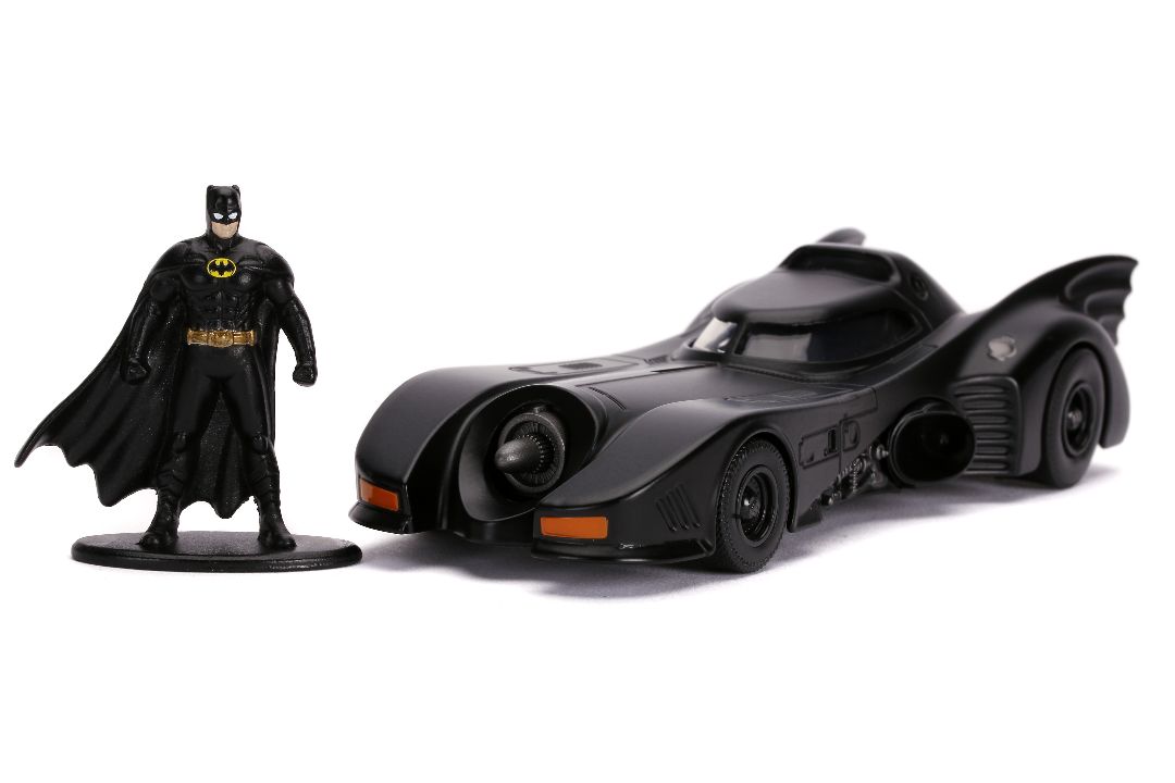 Jada 1/32 "Hollywood Rides" 1989 Batman Batmobile with Batman - Click Image to Close