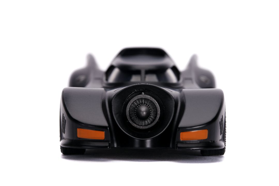 Jada 1/32 "Hollywood Rides" 1989 Batman Batmobile with Batman