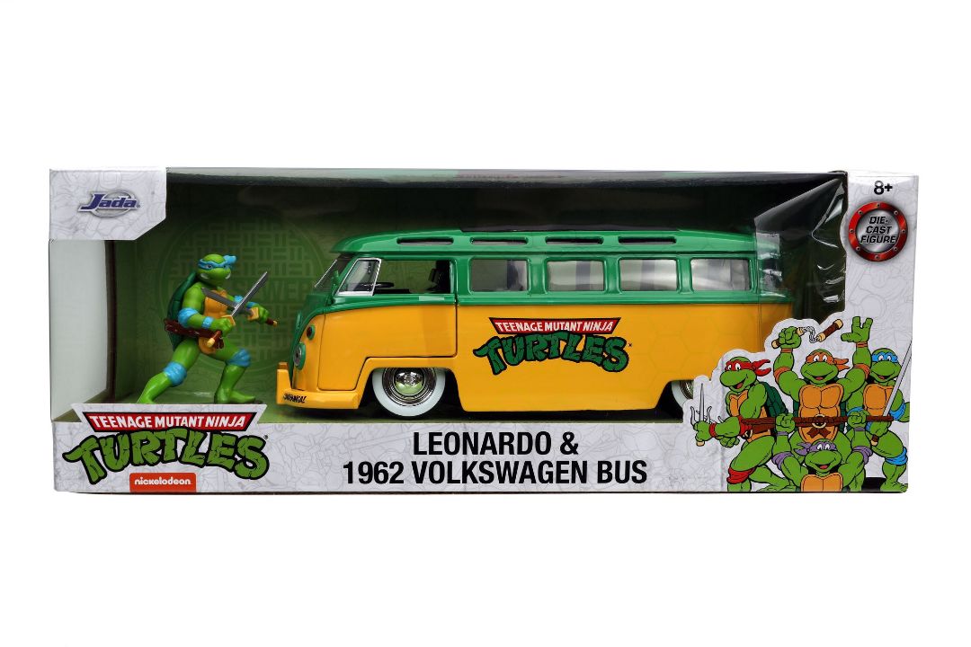 Jada 1/24 "Hollywood Rides" 1962 VW Bus w/Leonardo (TMNT) - Click Image to Close