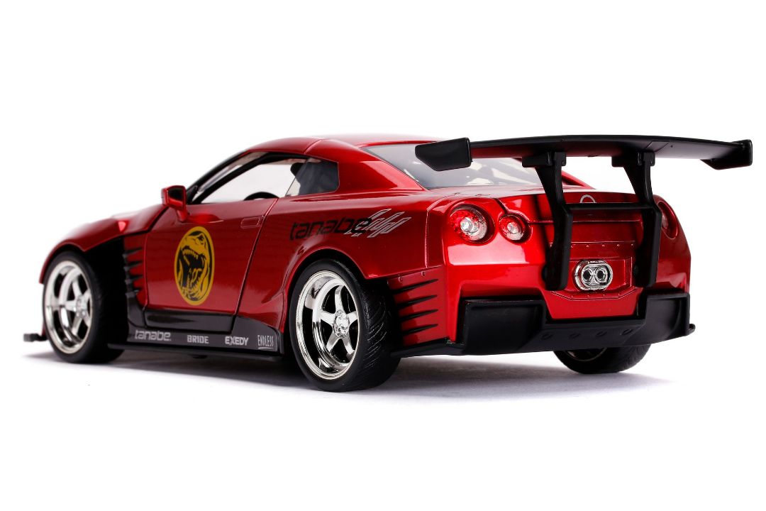 Jada 1/24 "Hollywood Rides" 2009 Nissan GT-R (R35) w/ figure - Click Image to Close