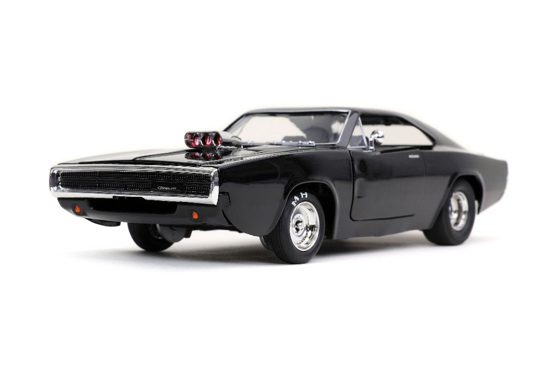 Jada 1/24 "Fast & Furious" Dom's Dodge Charger R/T