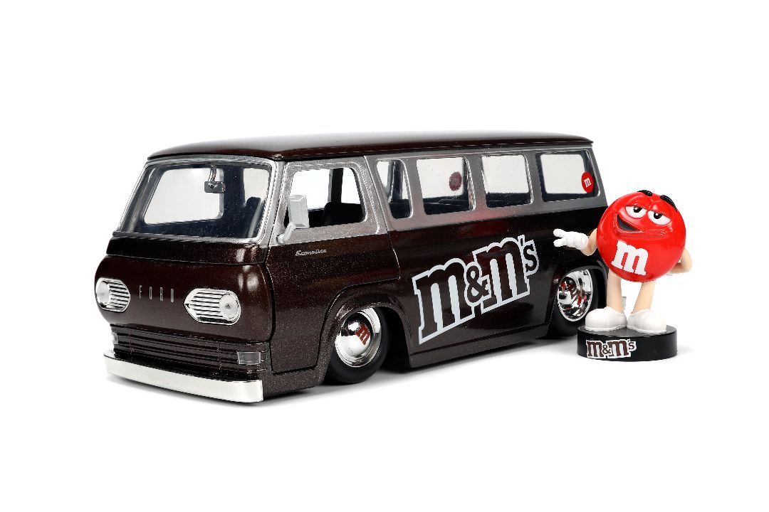 Jada 1/24 1965 Ford Econoline Van with Red M&M's - Click Image to Close