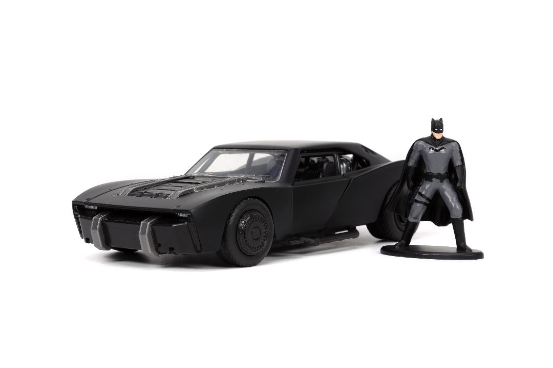 Jada 1/32 "Hollywood Rides" 2022 The Batman Batmobile w/Batman