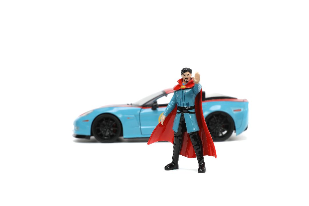 Jada 1/24 "Hollywood Rides" 2006 Corvette Z06 with Dr. Strange