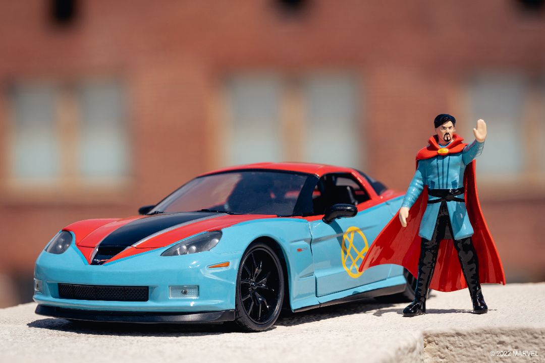 Jada 1/24 "Hollywood Rides" 2006 Corvette Z06 with Dr. Strange
