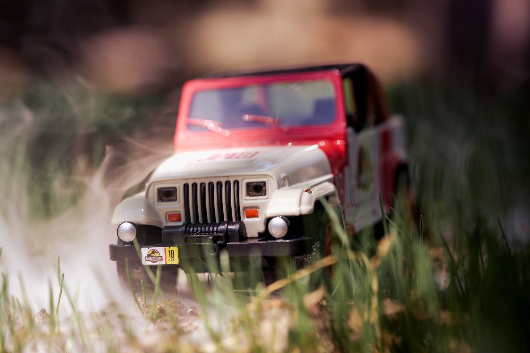 Jada 1/32 "Hollywood Rides" Jurassic World - Jeep Wrangler