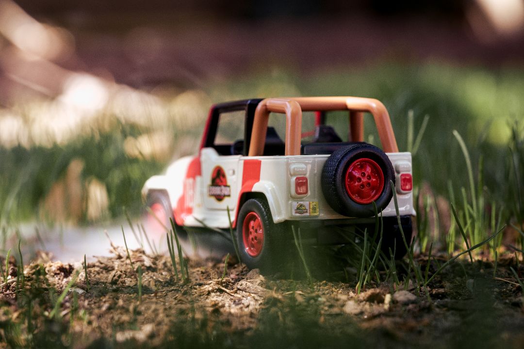 Jada 1/32 "Hollywood Rides" Jurassic World - Jeep Wrangler