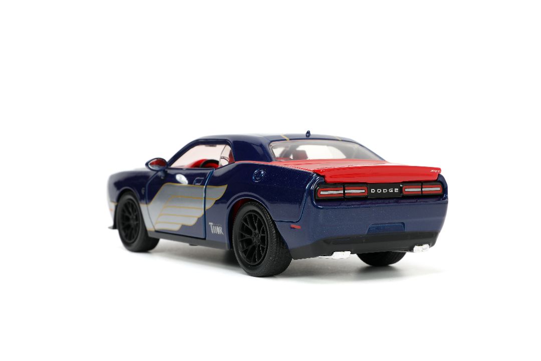 Jada 1/24 "Hollywood Rides" Marvel Challenger Hellcat with Thor