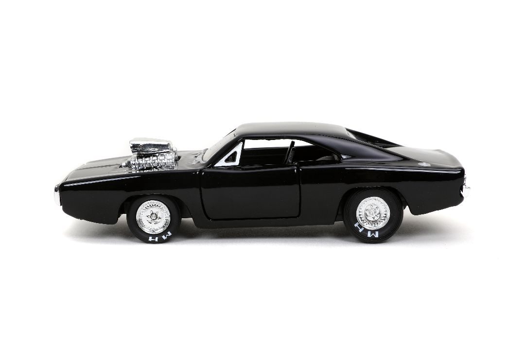 Jada 1/32 "Fast & Furious" Dom's Dodge Charger - Click Image to Close
