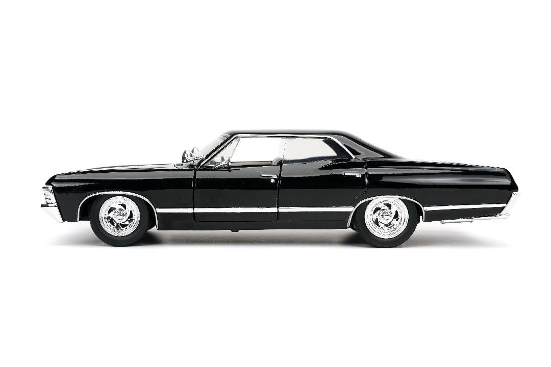 Jada 1/24 "Hollywood Rides" Supernatural 1967 Impala w/ Dean