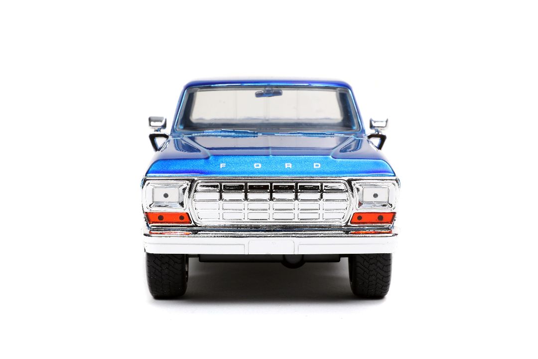 Jada 1/24 "Just Trucks" 1979 Ford F-150 Pickup w/ Rack