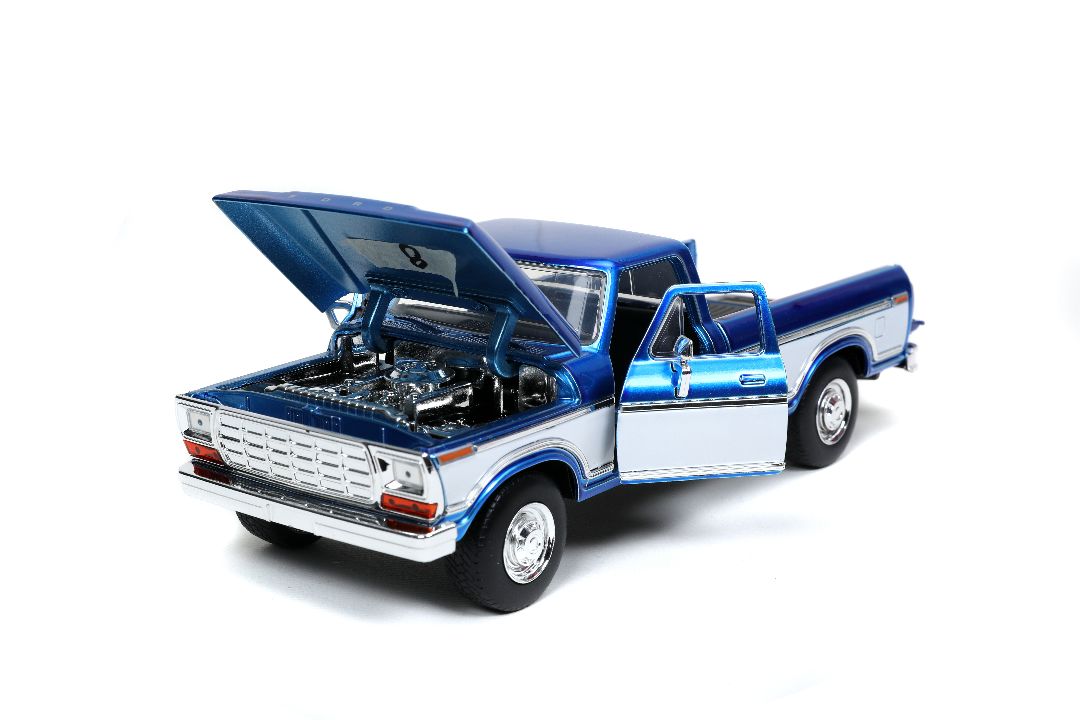 Jada 1/24 "Just Trucks" 1979 Ford F-150 w/ rack - Click Image to Close