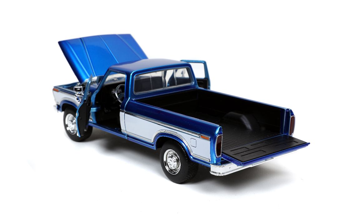 Jada 1/24 "Just Trucks" 1979 Ford F-150 w/ rack - Click Image to Close