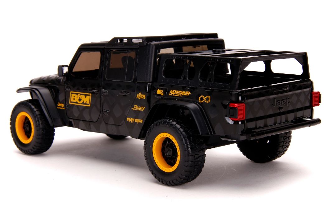 Jada 1/24 "Just Trucks" 2020 Jeep Gladiator w/ rack - Click Image to Close