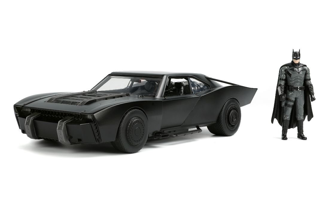 Jada 1/18 "Hollywood Rides" 2022 Batman Batmobile w/Batman