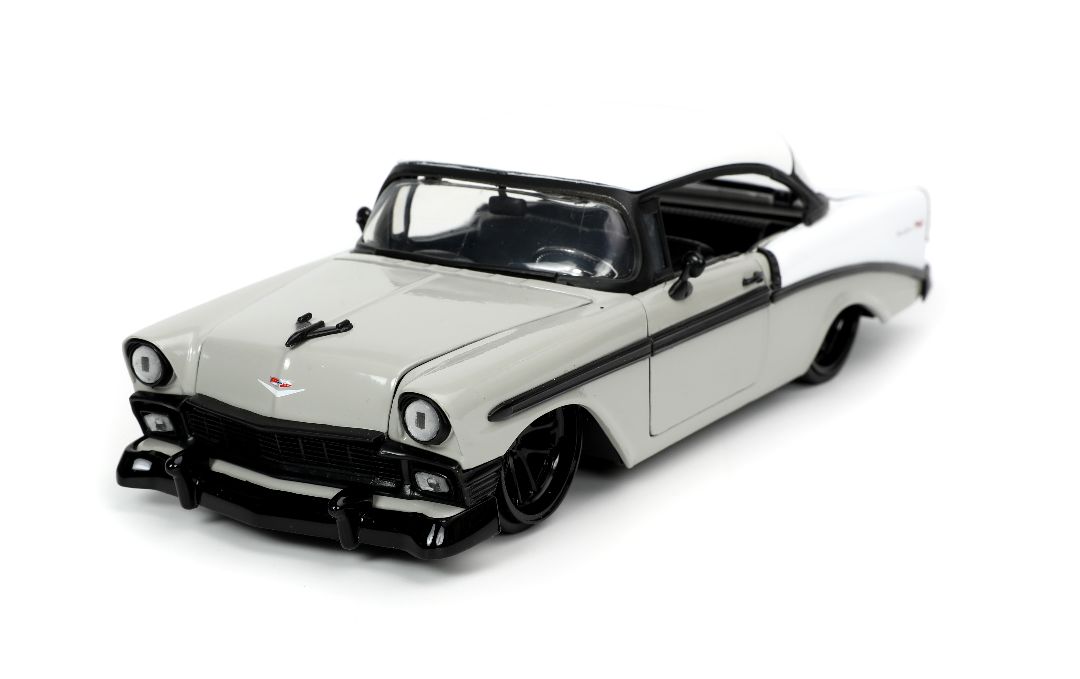 Jada 1/24 "BIGTIME Muscle" 1956 Chevy Bel Air - Grey/White - Click Image to Close