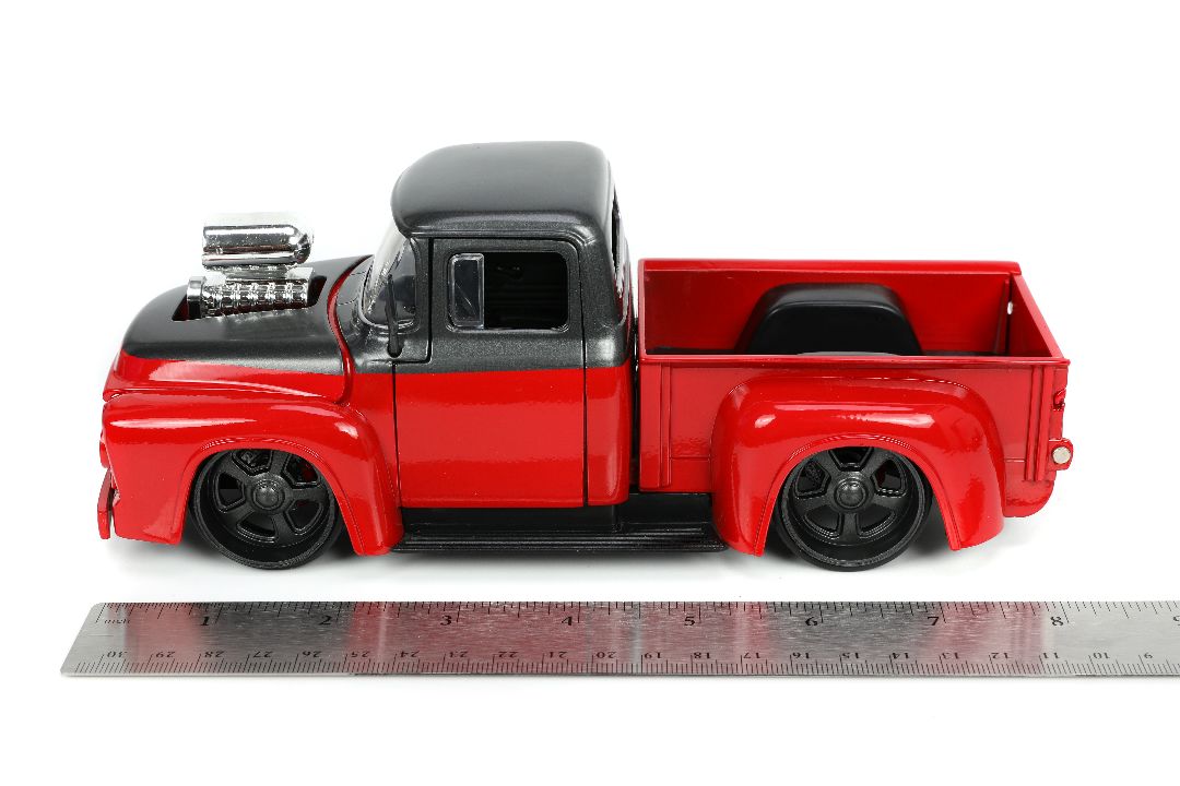 Jada 1/24 "Just Trucks" 1956 Ford F-100 Pickup with Rack