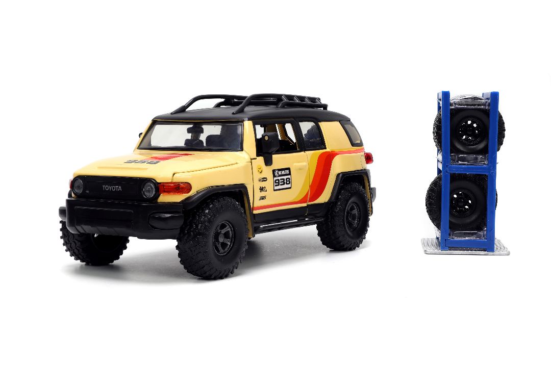 Jada 1/24 "Just Trucks" Toyota FJ Cruiser with Rack - Click Image to Close