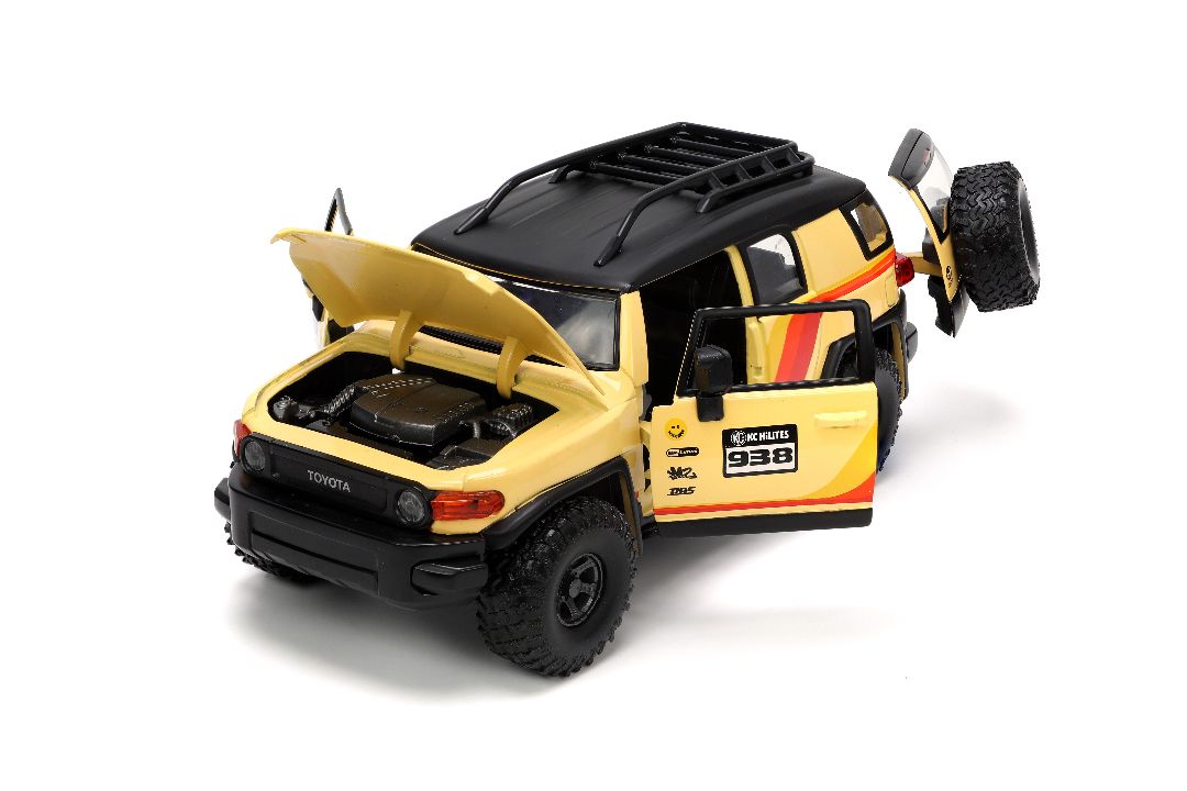 Jada 1/24 "Just Trucks" Toyota FJ Cruiser with Rack - Click Image to Close