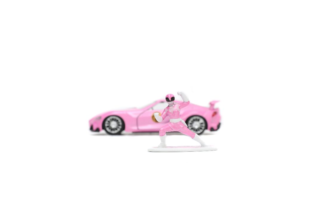 Jada 1/32 "Hollywood Rides" Toyota FT-1 Concept with Pink Ranger - Click Image to Close