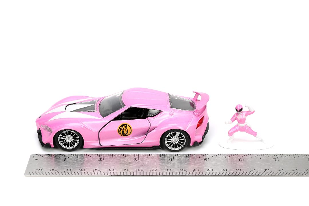 Jada 1/32 "Hollywood Rides" Toyota FT-1 Concept with Pink Ranger - Click Image to Close