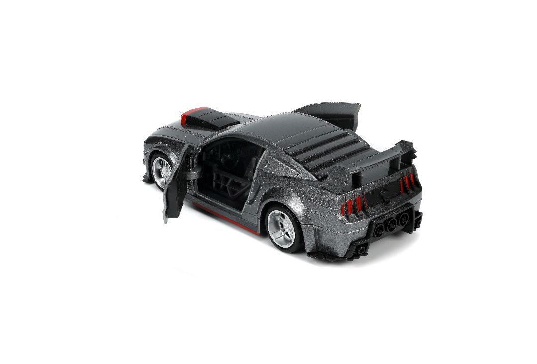 Jada 1/32 "Hollywood Rides" Ford Mustang with War Machine