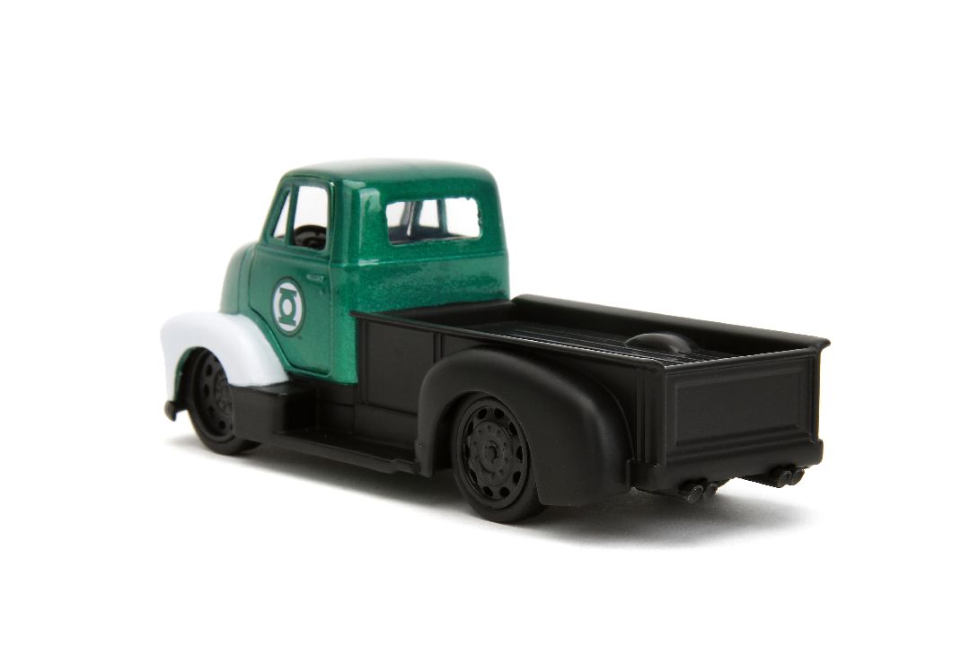 Jada 1/32 "Hollywood Rides" DC Comics 1952 Chevy COE Pickup - Click Image to Close