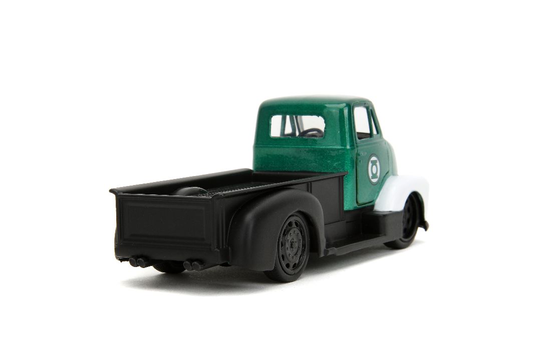 Jada 1/32 "Hollywood Rides" DC Comics 1952 Chevy COE Pickup