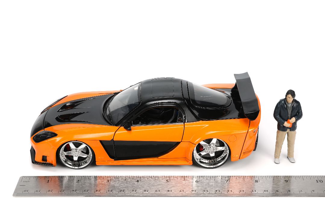 Jada 1/24 "Fast & Furious" Hans's Mazda RX-7 with Han - Click Image to Close