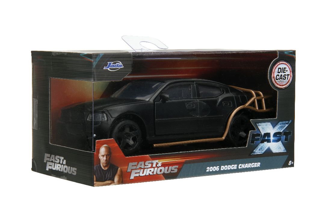 Jada 1/32 "Fast & Furious" 2006 Dodge Charger Heist Car