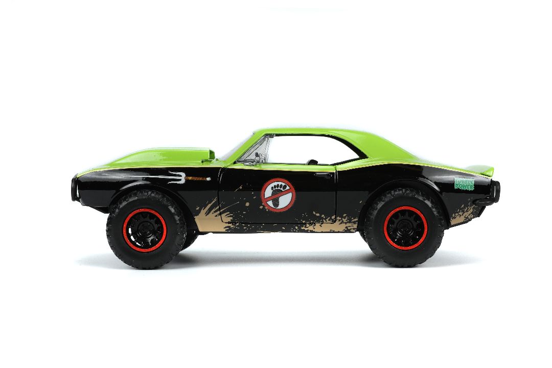 Jada 1/24 "Hollywood Rides" TMNT 1967 Chevy Camaro with Raphael - Click Image to Close