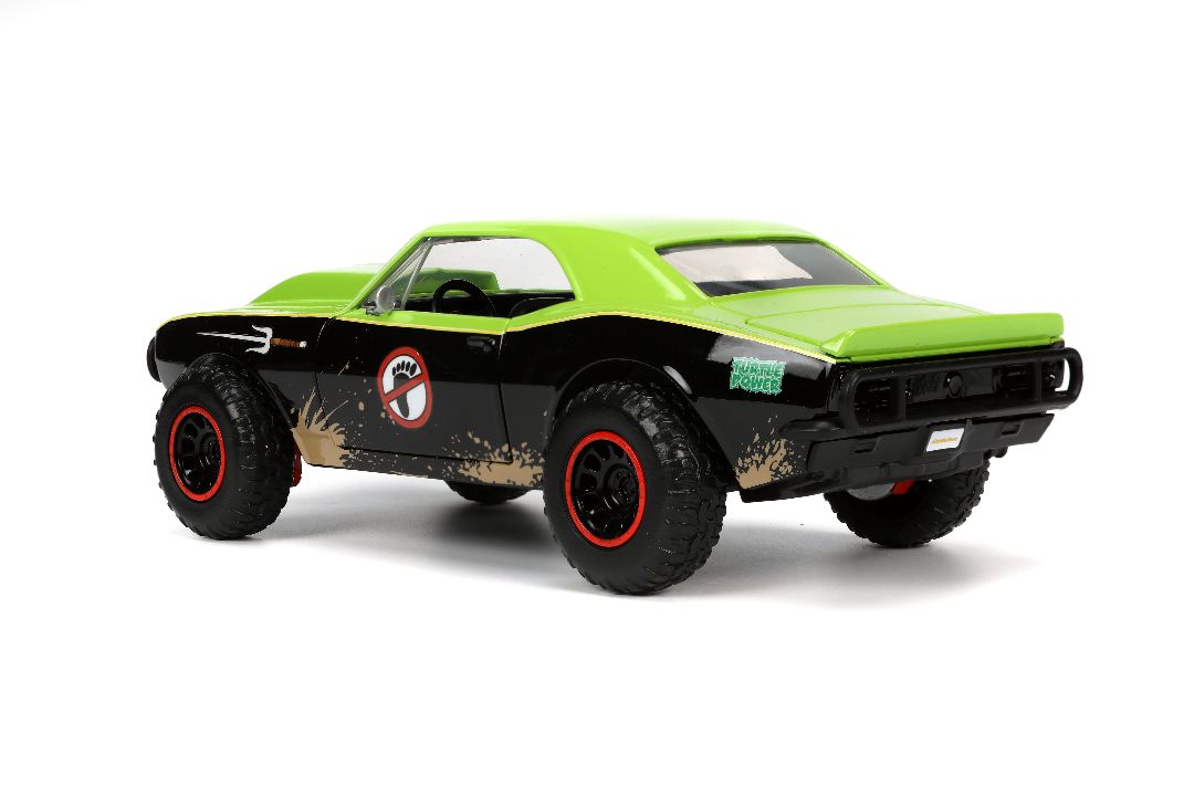 Jada 1/24 "Hollywood Rides" TMNT 1967 Chevy Camaro with Raphael - Click Image to Close