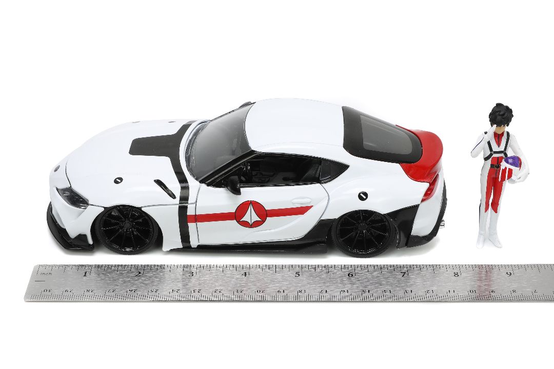 Jada 1/24 "Hollywood Rides" Robotech 2020 Supra with Rick Hunter - Click Image to Close