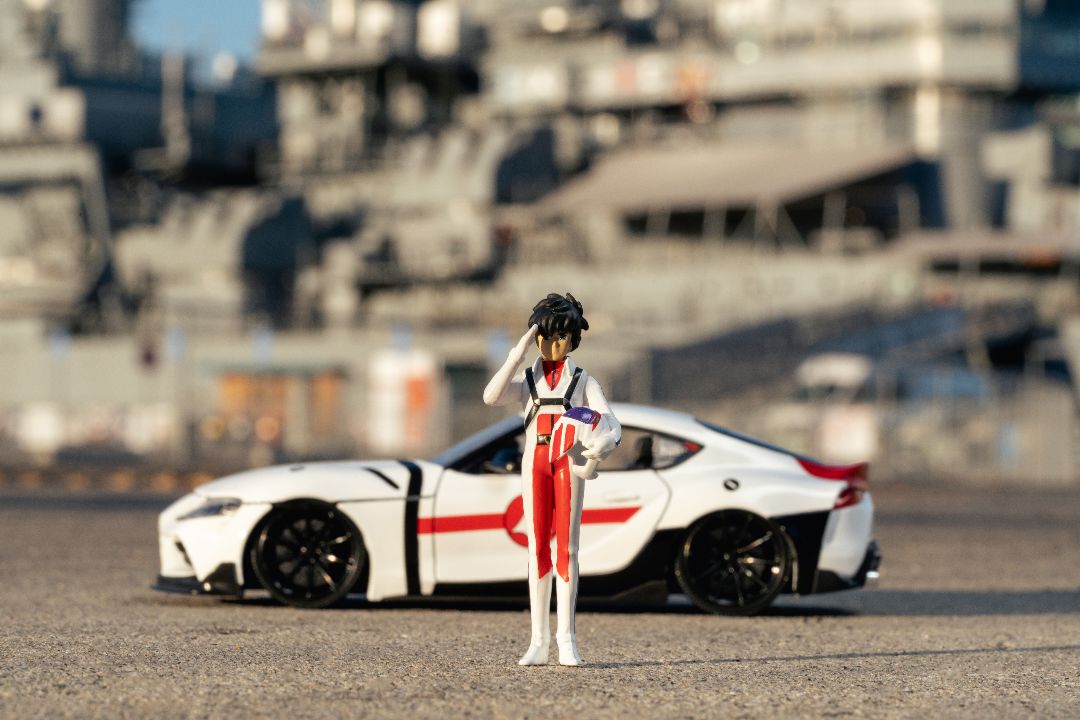 Jada 1/24 "Hollywood Rides" Robotech 2020 Supra with Rick Hunter