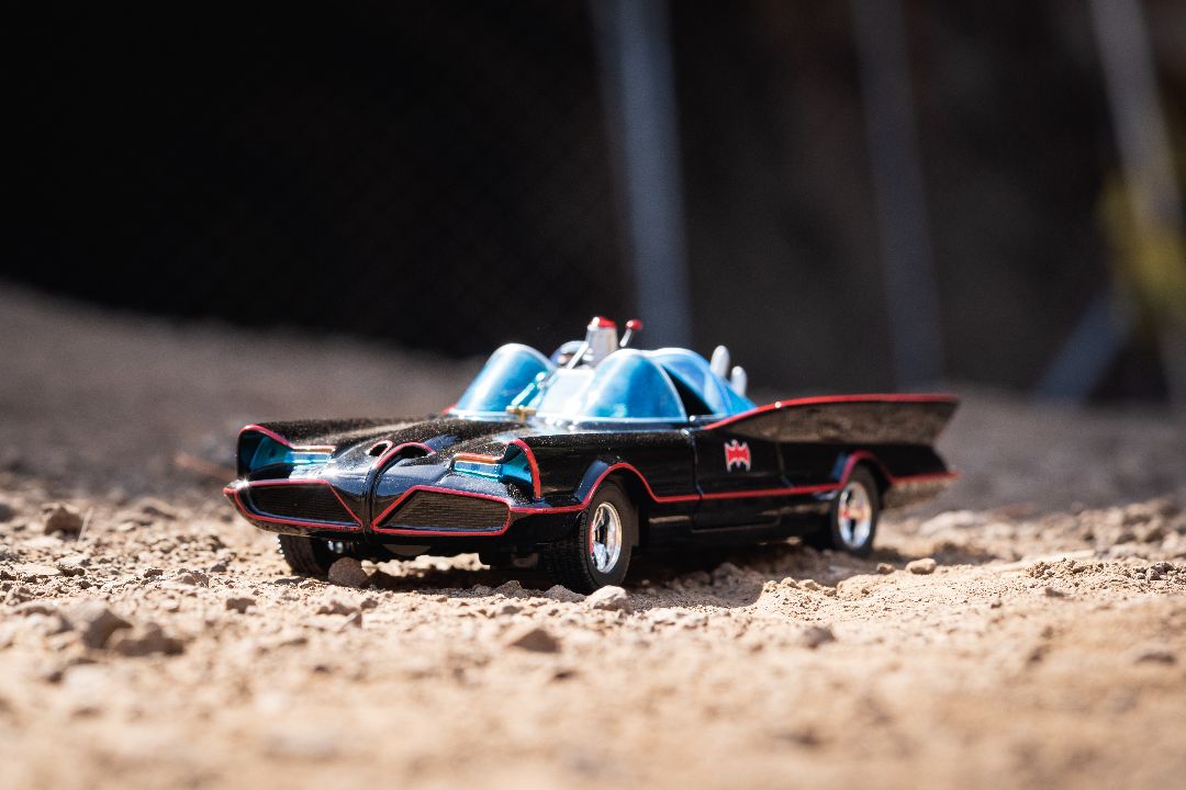 Jada 1/24 "Hollywood Rides" 1966 Classic TV Series Batmobile - Click Image to Close