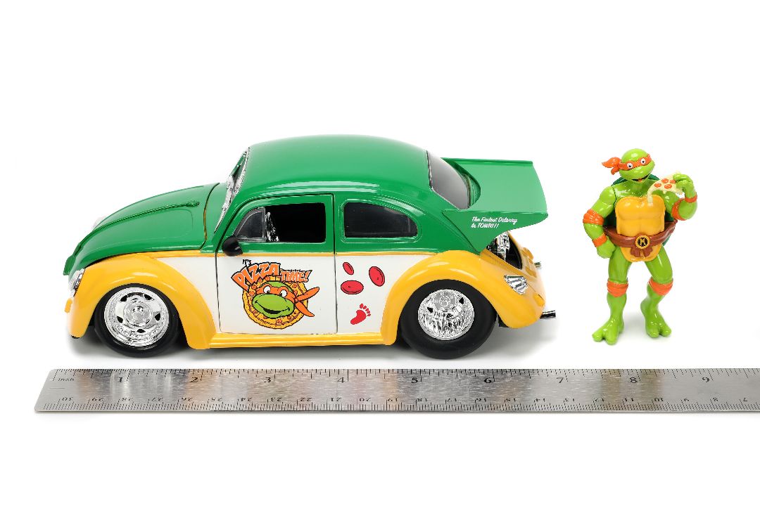 Jada 1/24 "Hollywood Rides" TMNT 1959 VW Beetle w/ Michelangelo