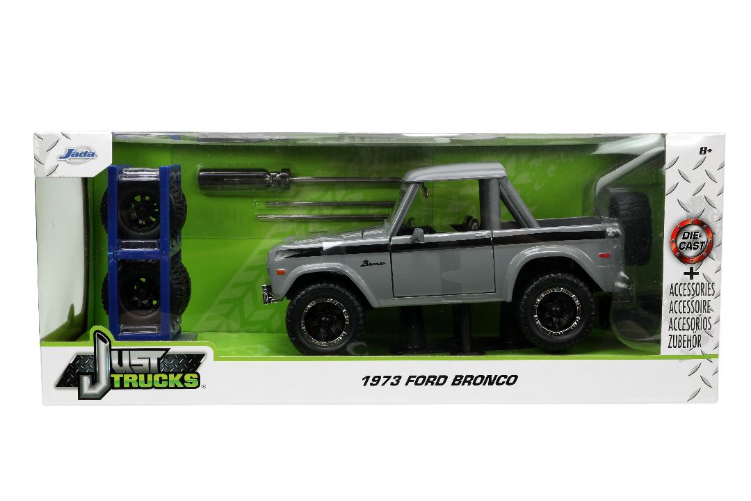 Jada 1/24 "Just Trucks" with Rack - 1973 Ford Bronco - Click Image to Close