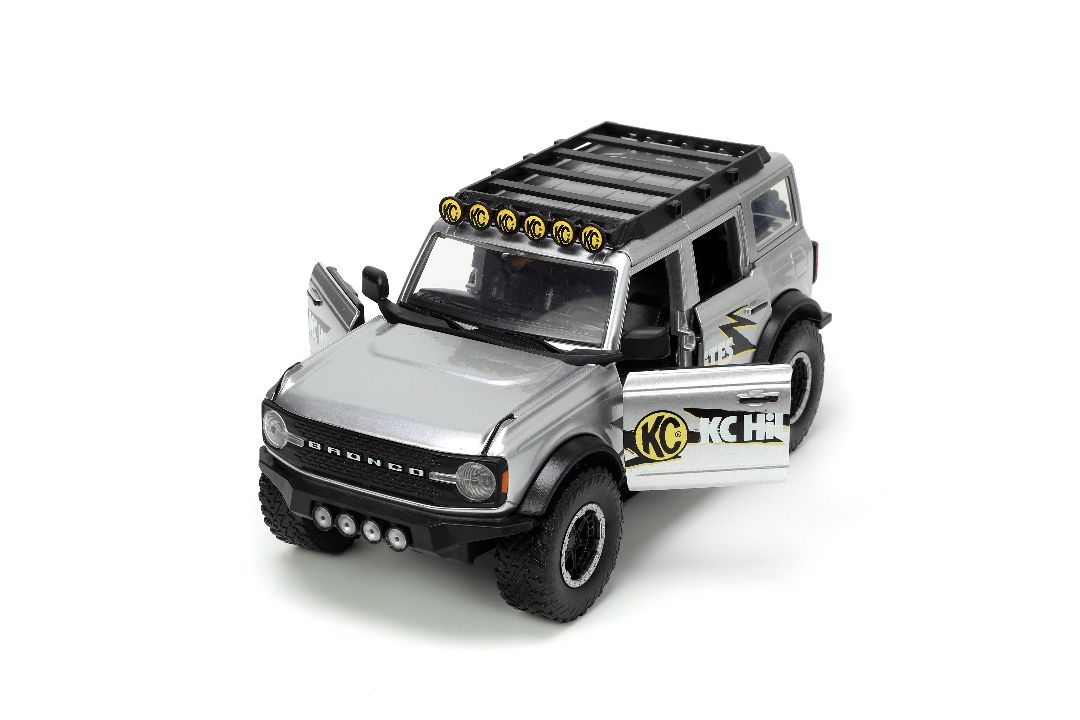 Jada 1/24 "Just Trucks" with Rack - 2021 Ford Bronco