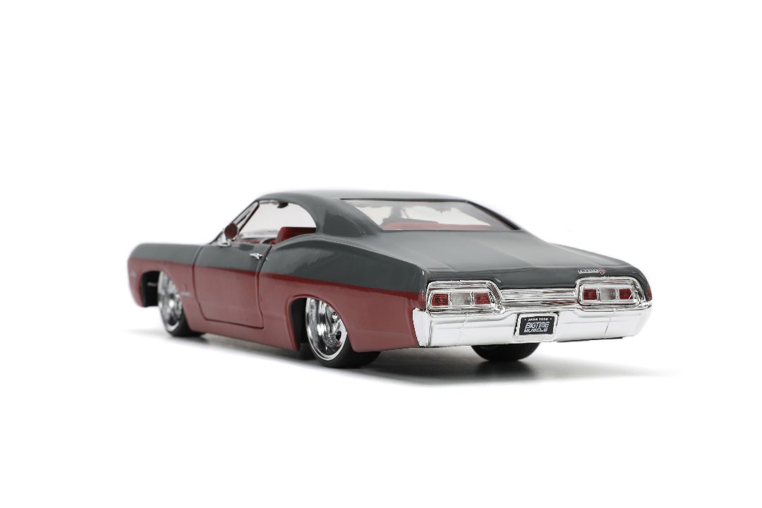 Jada 1/24 "BIGTIME Muscle" 1967 Chevy Impala 2-Door - Click Image to Close