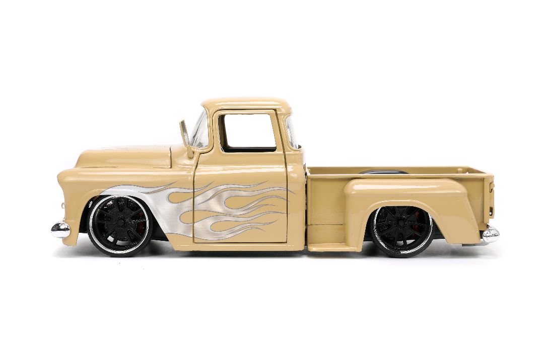 Jada 1/24 "Just Trucks" with Rack 1955 Chevy Stepside