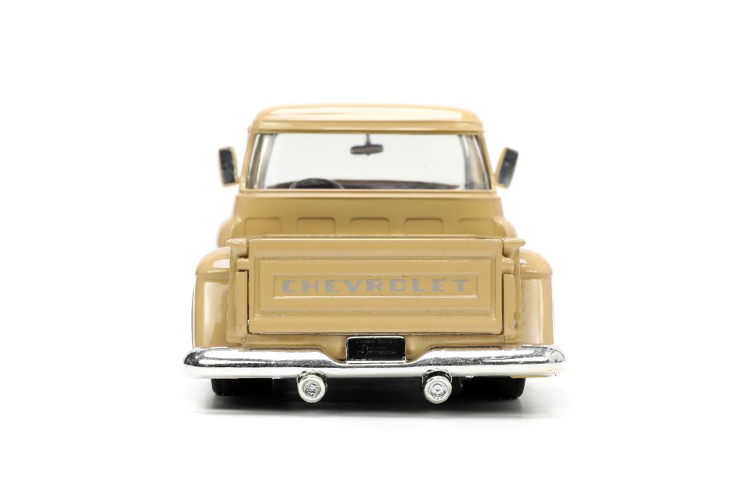 Jada 1/24 "Just Trucks" with Rack 1955 Chevy Stepside